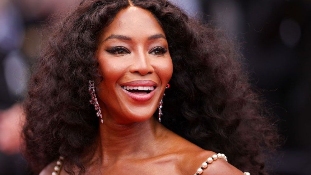 Kako je Naomi Campbell preoblikovala modni svet