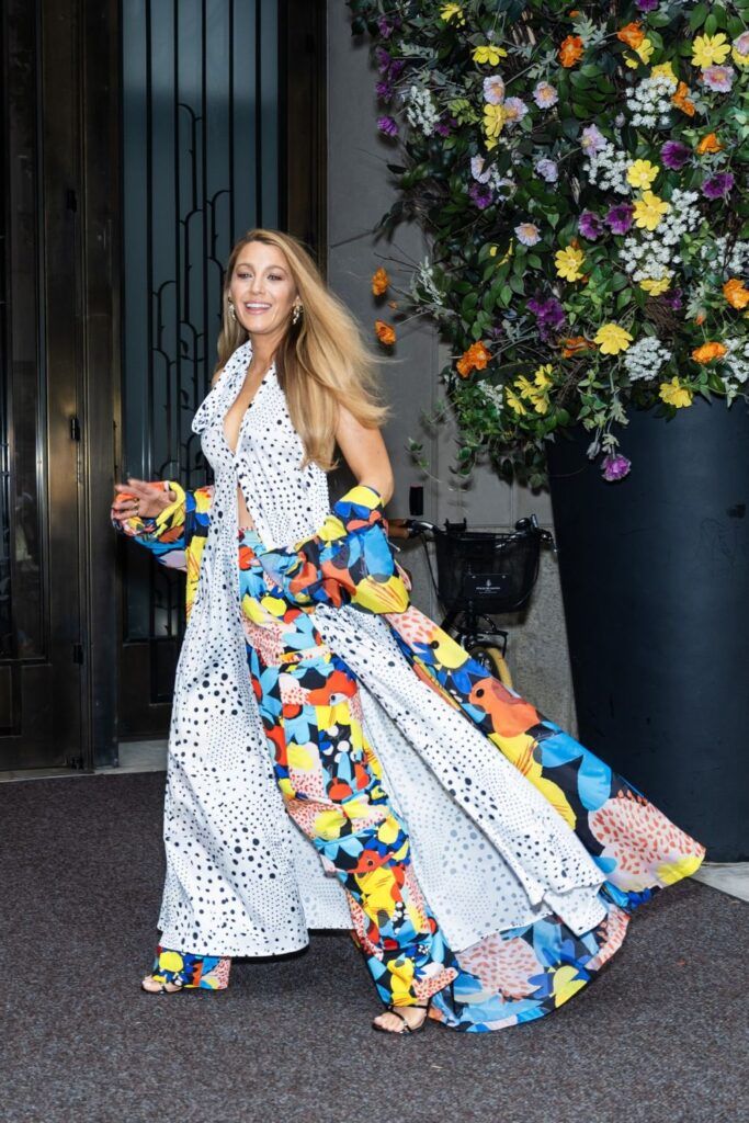 blake lively method dressing na promociji filma "it Ends With Us"