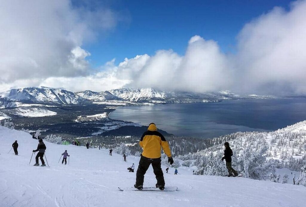 Najlepša skijališta sveta koja morate posetiti 
diamond peak resort Sierra Nevada jezero tahoe