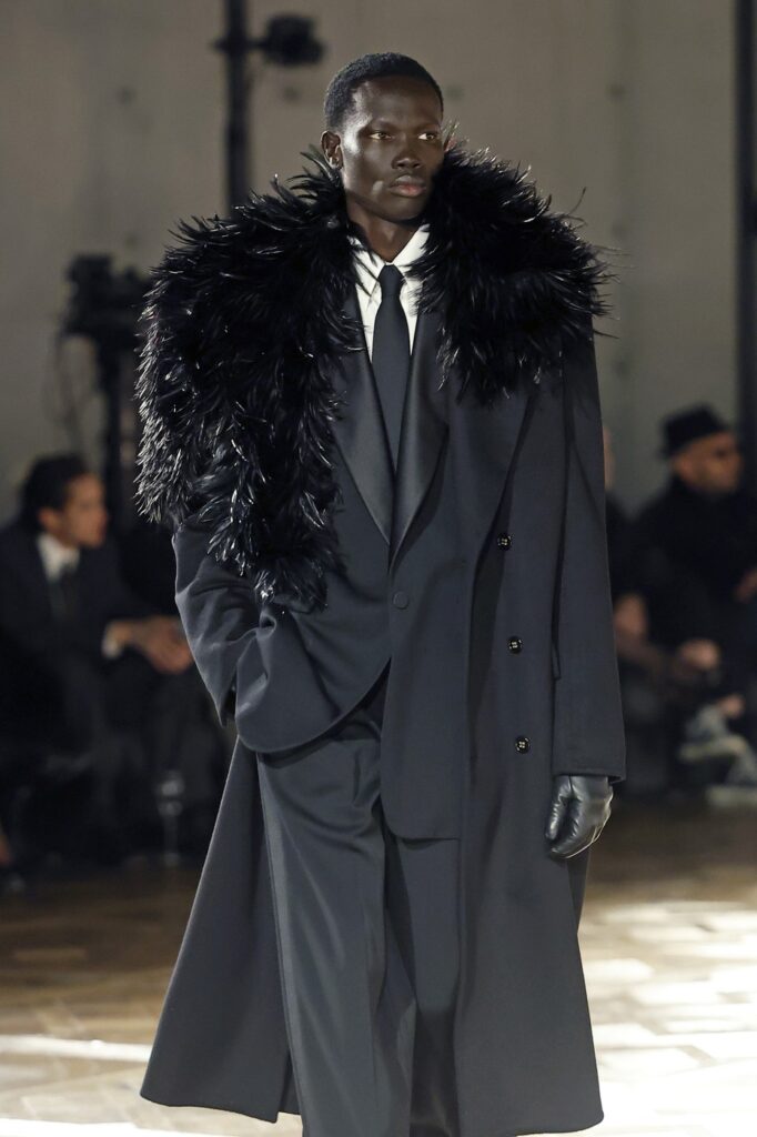 Anthony Vaccarello i Saint Laurent
muska kolekcija jesen/zima 2025
MENSWEAR FALL winter 2025