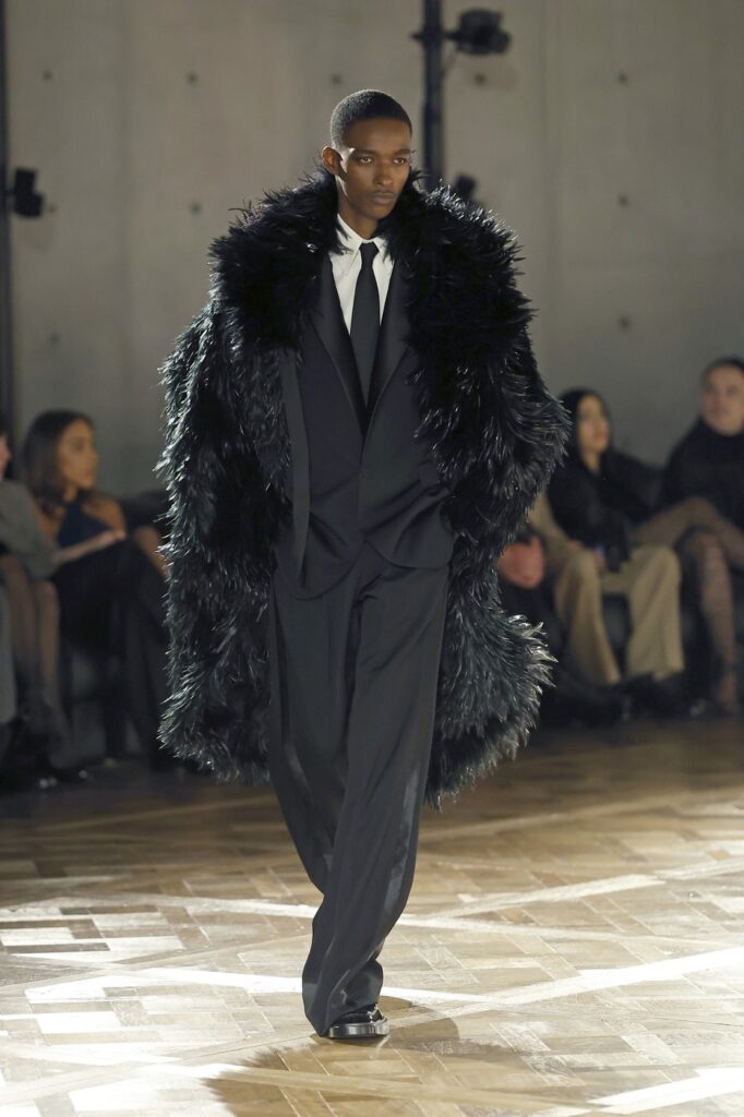 Anthony Vaccarello i Saint Laurent
muska kolekcija jesen/zima 2025
MENSWEAR FALL winter 2025