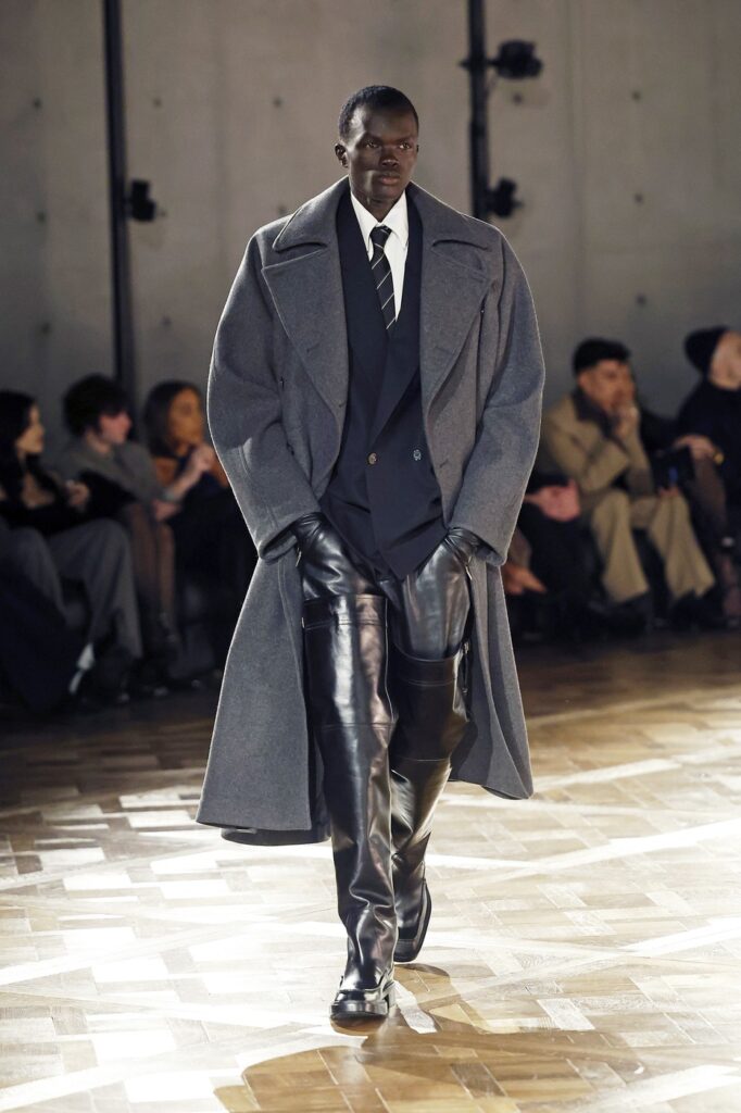 Anthony Vaccarello i Saint Laurent
muska kolekcija jesen/zima 2025
MENSWEAR FALL winter 2025