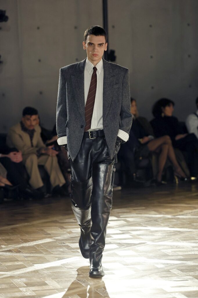 Anthony Vaccarello i Saint Laurent
muska kolekcija jesen/zima 2025
MENSWEAR FALL winter 2025