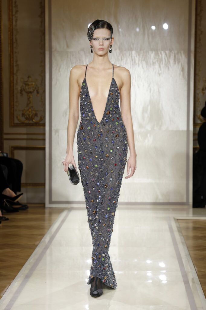 Paris Haute Couture Fashion Week  pratimo najbolje modne revije
giorgio armani prive