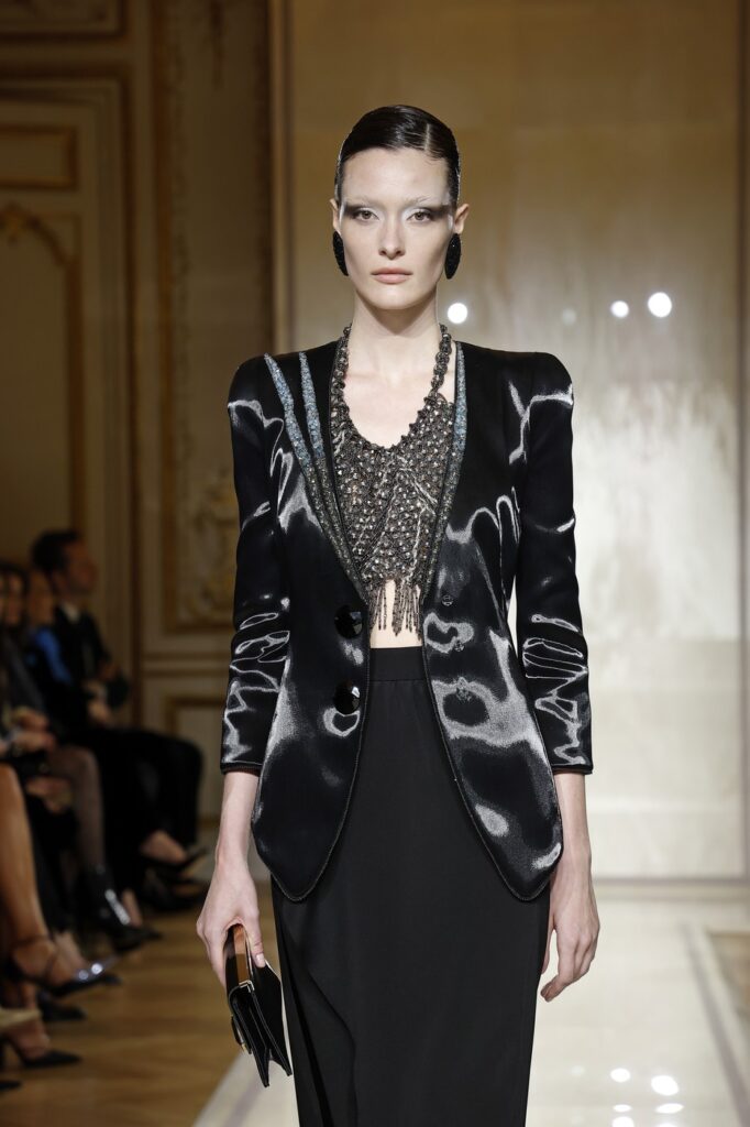 Paris Haute Couture Fashion Week  pratimo najbolje modne revije
giorgio armani prive