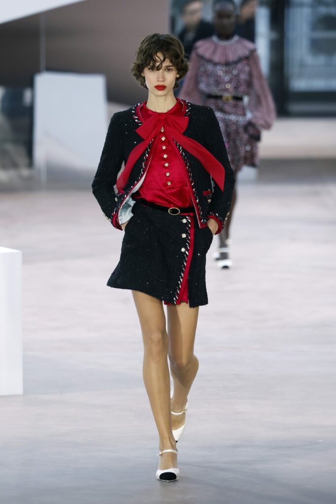 Paris Haute Couture Fashion Week  pratimo najbolje modne revije
chanel 2025