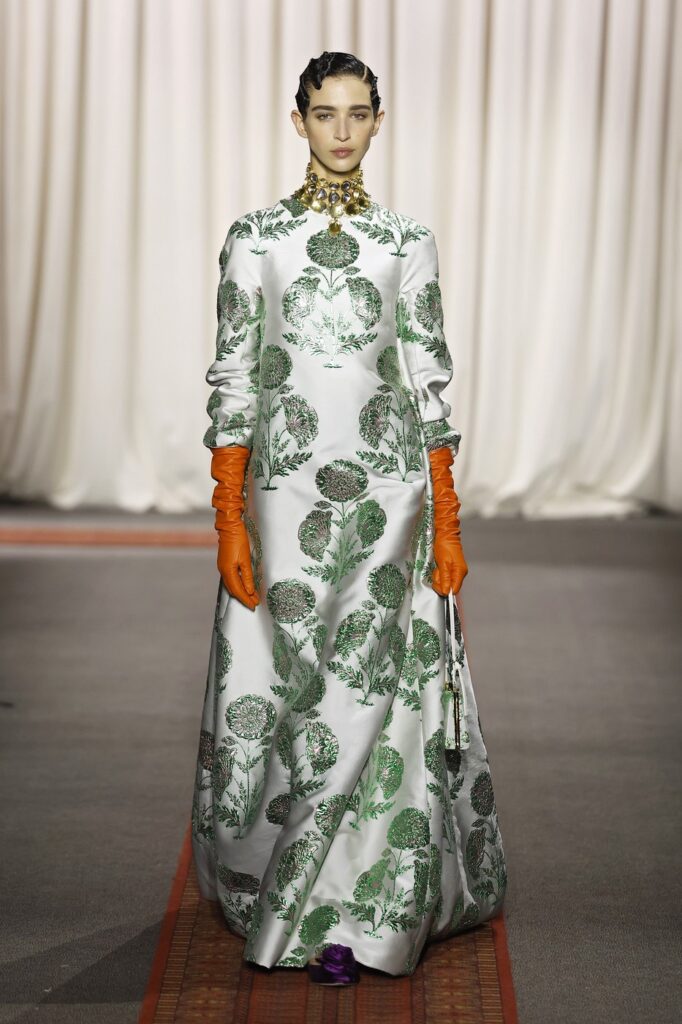 Paris Haute Couture Fashion Week  pratimo najbolje modne revije
Giambattista Valli: Elegancija marokanskih vrtova