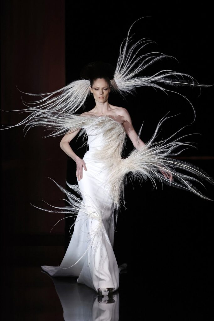 Stephane Rolland paris haute couture model coco rocha
