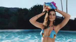 Emily Ratajkowski, Kurt's Hotel i retro glam