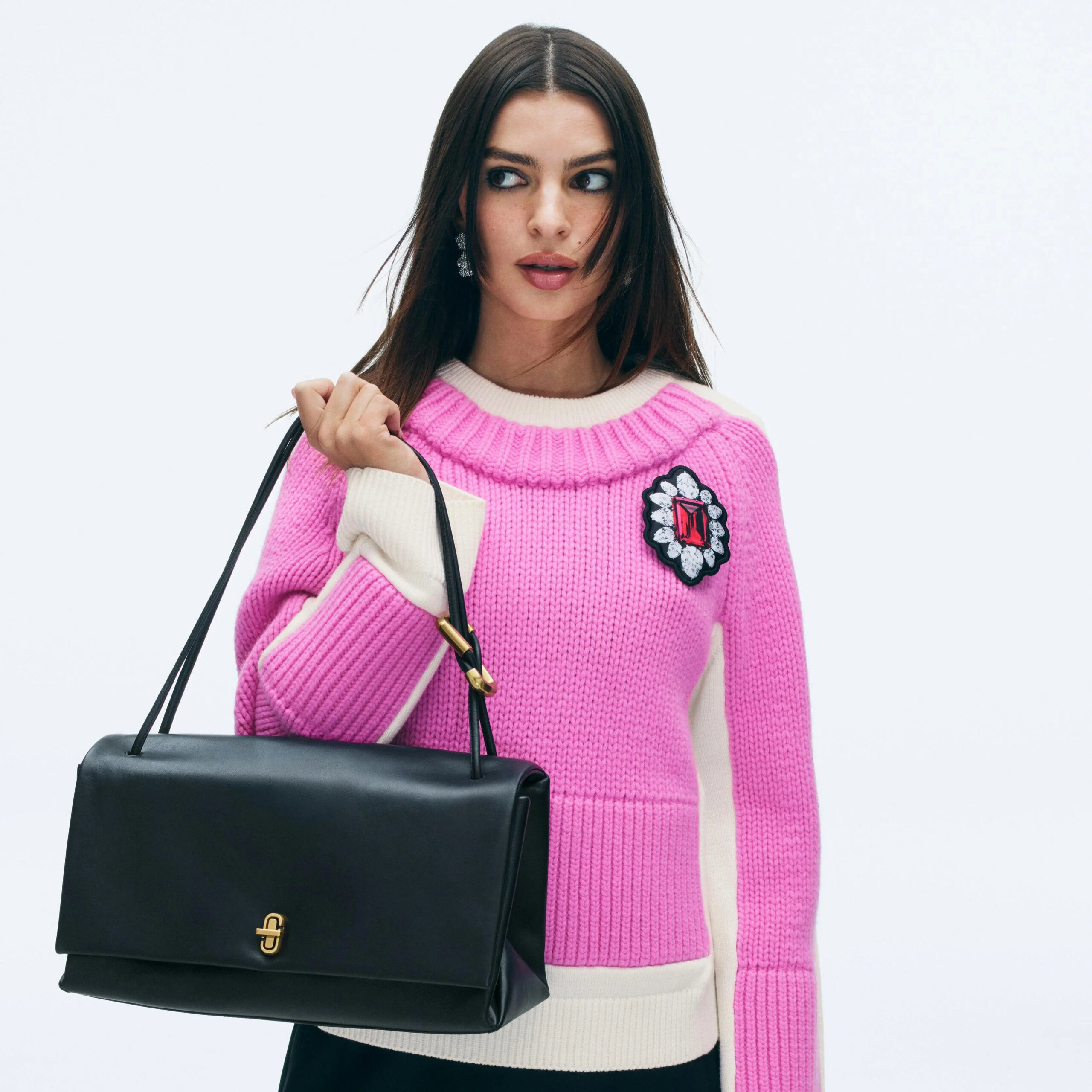 Marc Jacobs i Emily Ratajkowski predstavljaju torbu "The Dual"