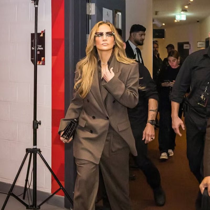 Jennifer Lopez upravo podigla trend braon boje na sasvim novi nivo