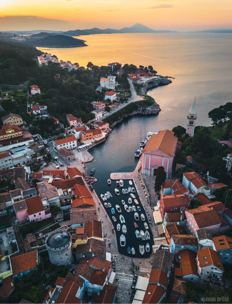 Najlepše destinacije za 8. mart
losinj hrvatska jadran